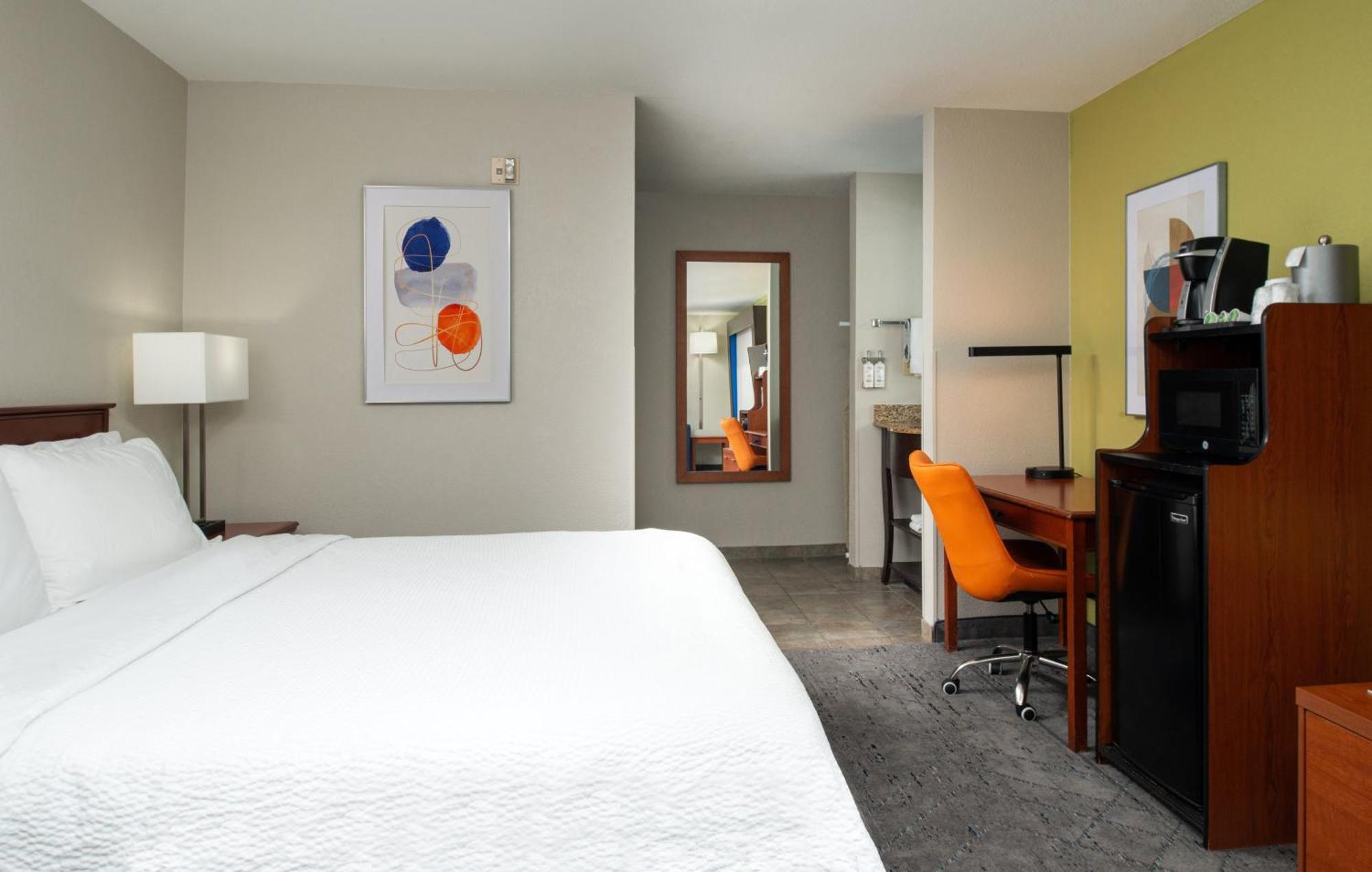 Holiday Inn Express Hotel & Suites Farmington By Ihg Экстерьер фото