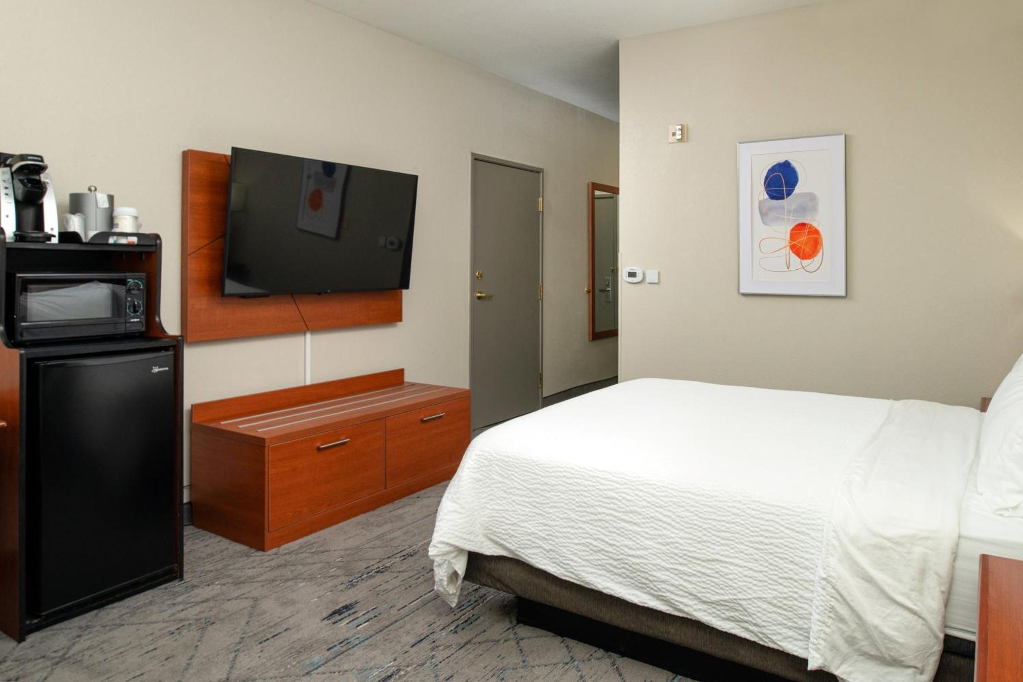 Holiday Inn Express Hotel & Suites Farmington By Ihg Экстерьер фото