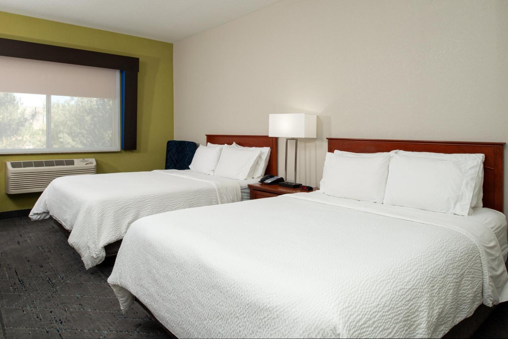 Holiday Inn Express Hotel & Suites Farmington By Ihg Экстерьер фото