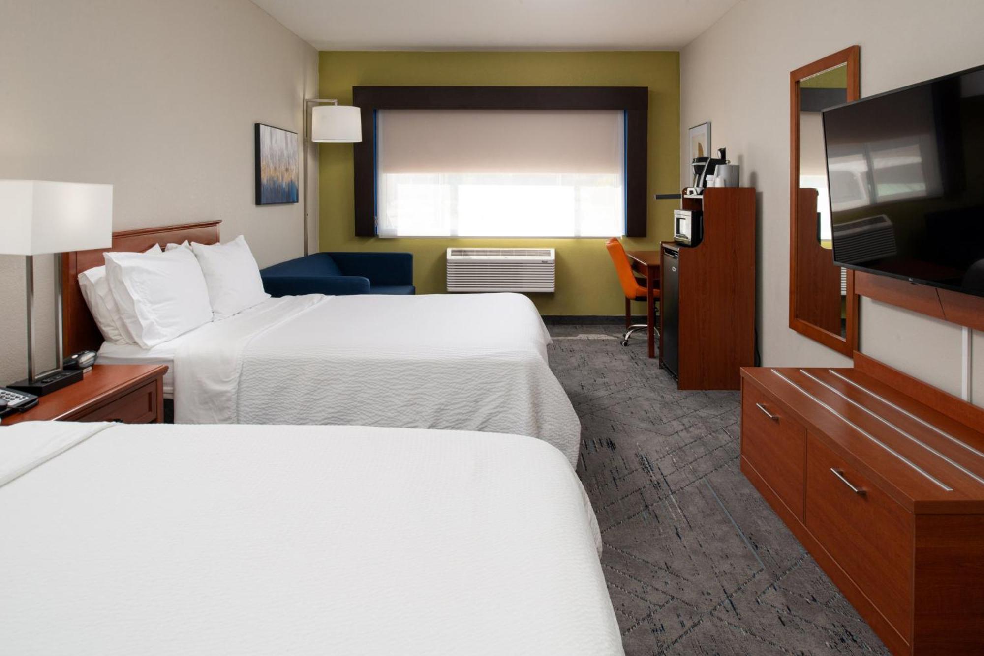 Holiday Inn Express Hotel & Suites Farmington By Ihg Экстерьер фото