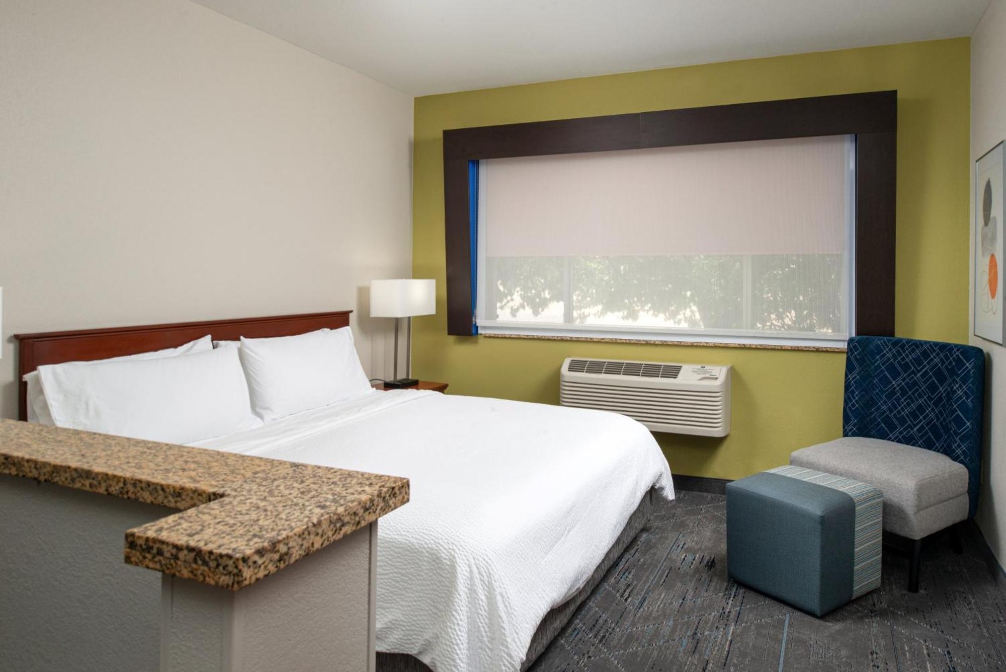 Holiday Inn Express Hotel & Suites Farmington By Ihg Экстерьер фото